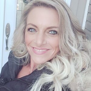 Meet your Posher, Karrie